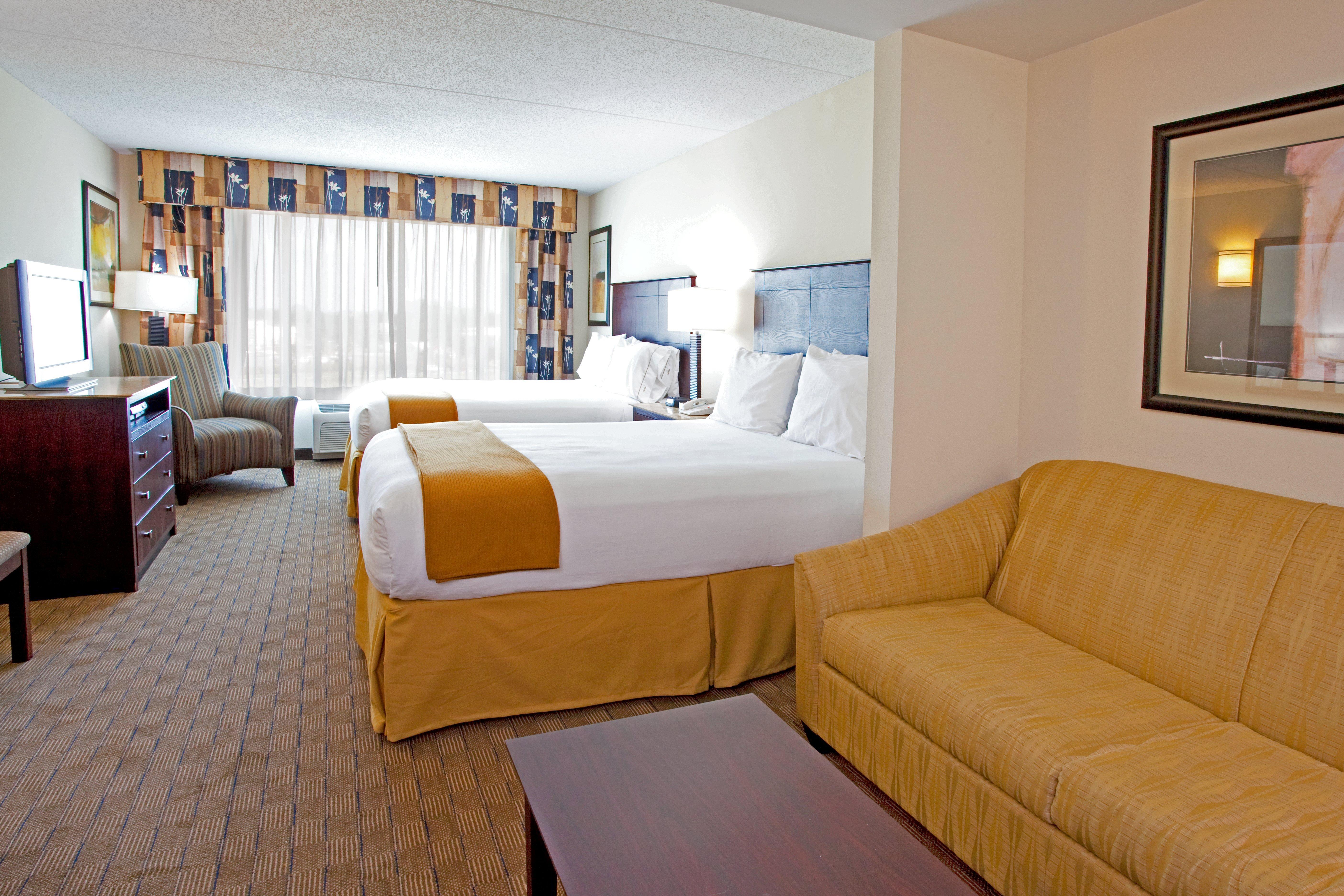 Holiday Inn Express & Suites Columbus At Northlake By Ihg Ngoại thất bức ảnh