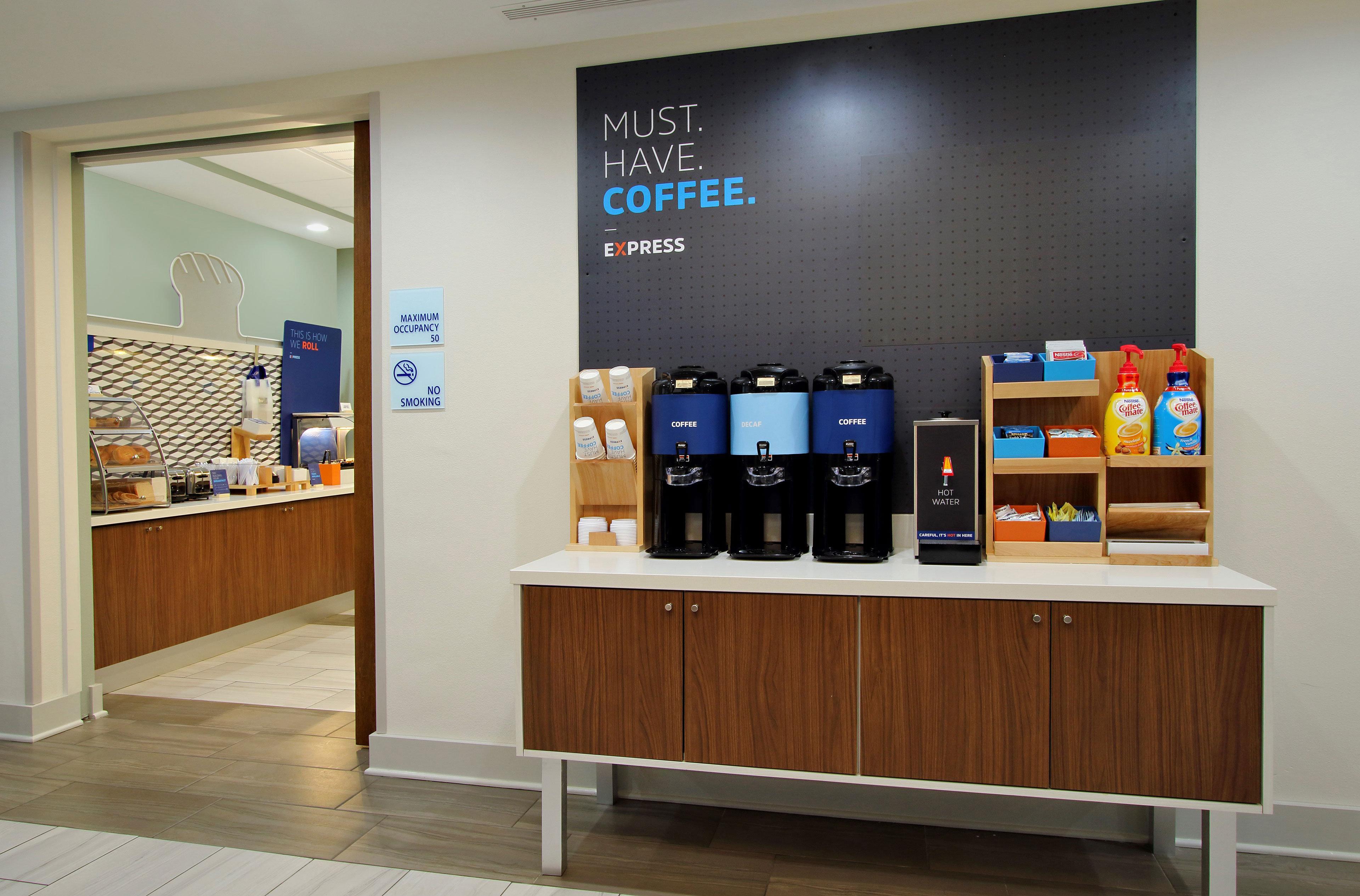 Holiday Inn Express & Suites Columbus At Northlake By Ihg Ngoại thất bức ảnh